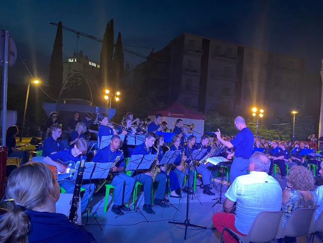 Student performers share their talent and teamwork during an exciting nighttime concert.